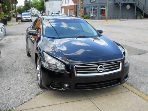 2012 NISSAN Maxima