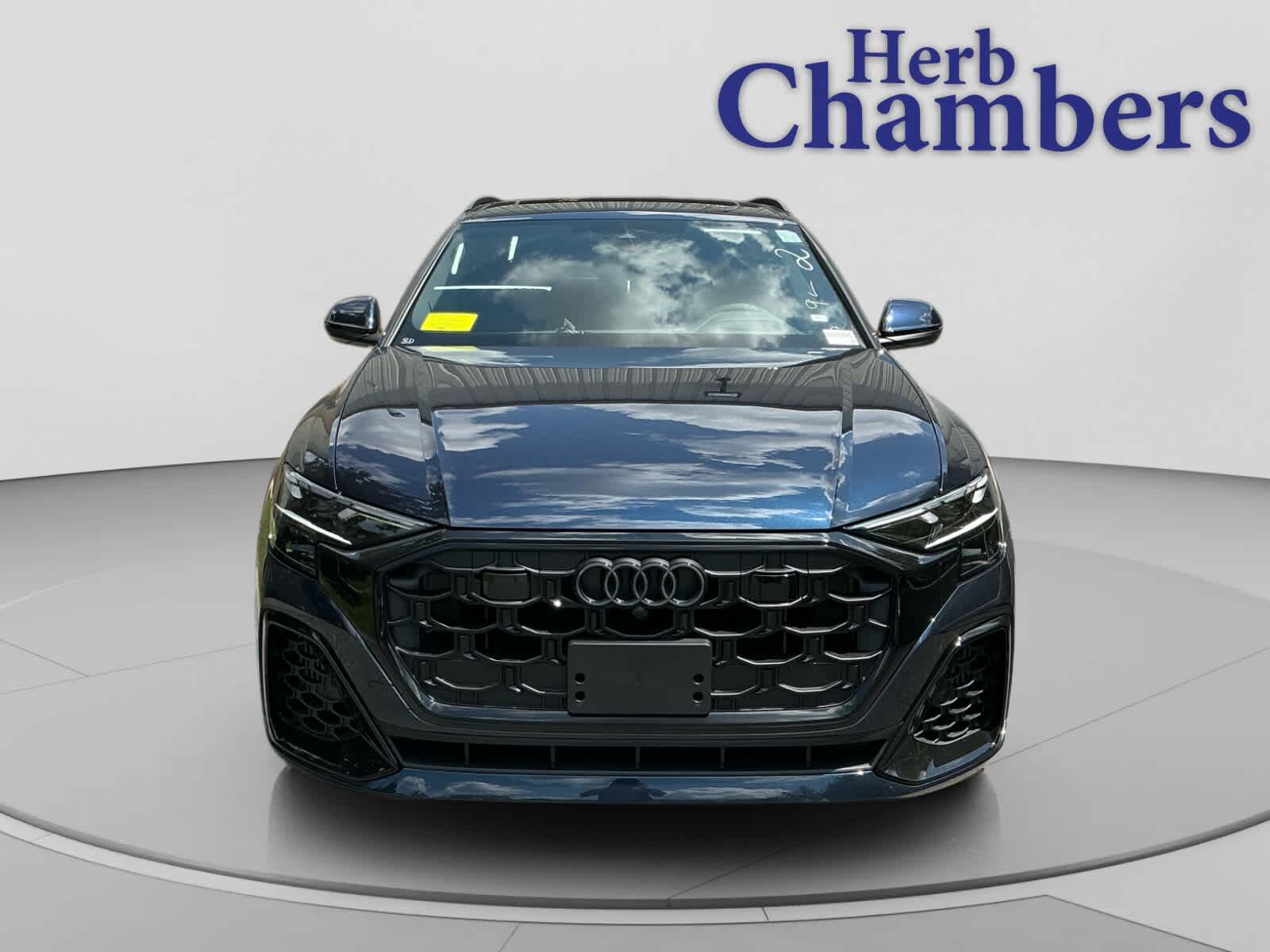 2026 Audi Q8