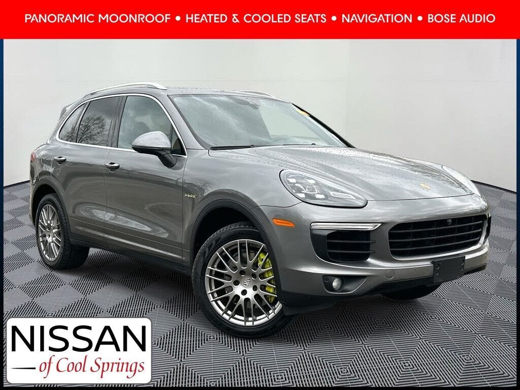 2018 PORSCHE Cayenne