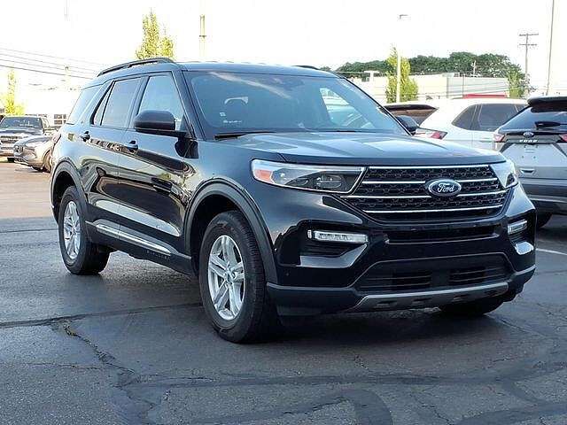 2024 FORD Explorer