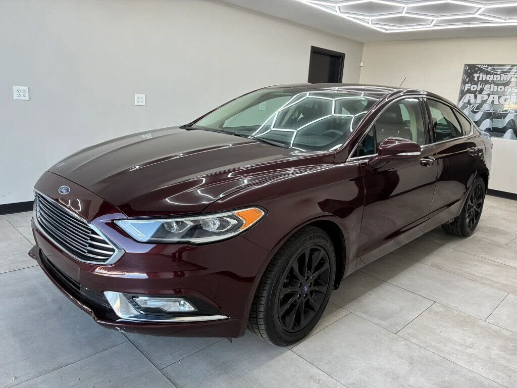 2017 FORD Fusion