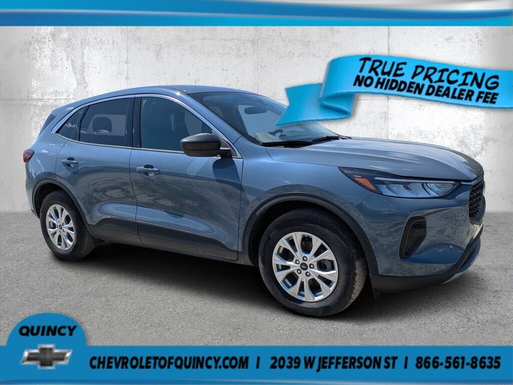 2023 FORD Escape