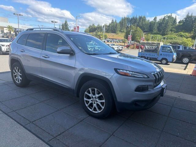 2018 JEEP Cherokee