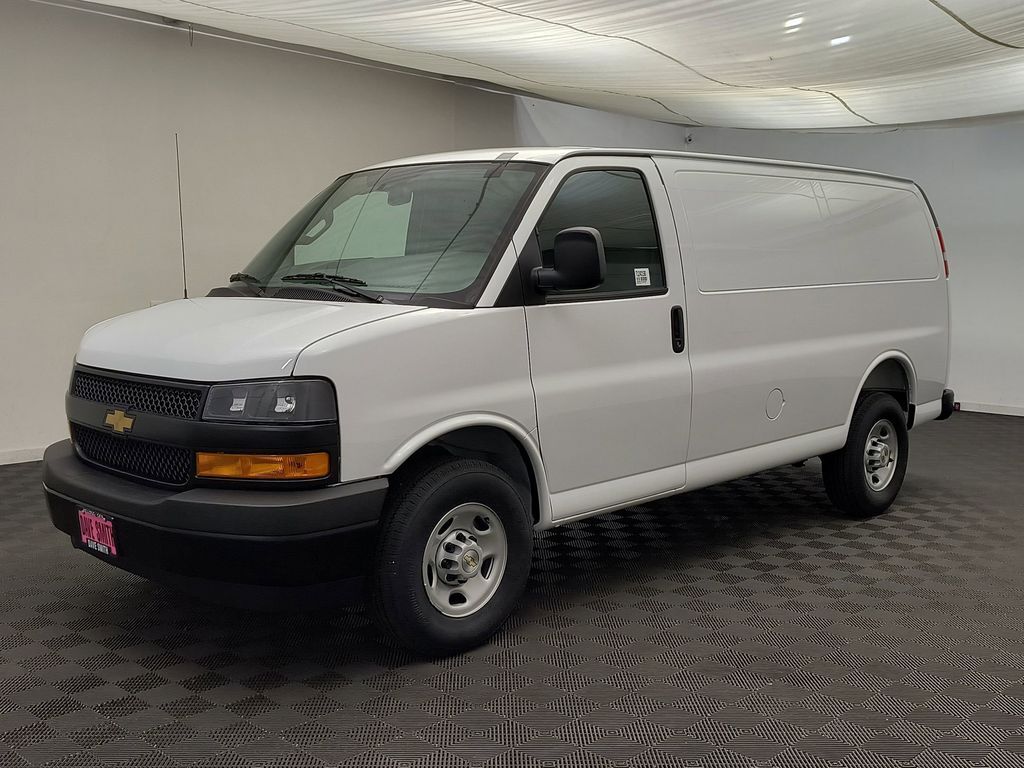 2026 CHEVROLET Express