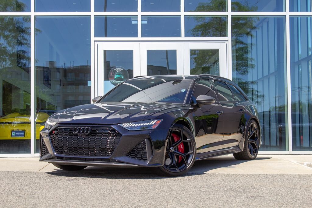 2025 AUDI RS 6