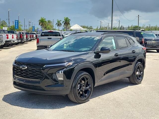 2026 CHEVROLET Trax