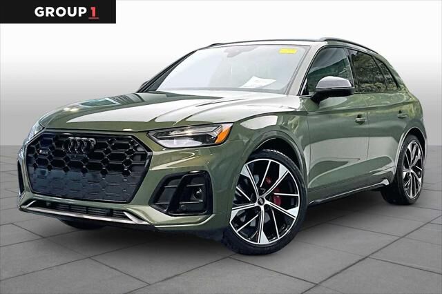 2022 AUDI SQ5