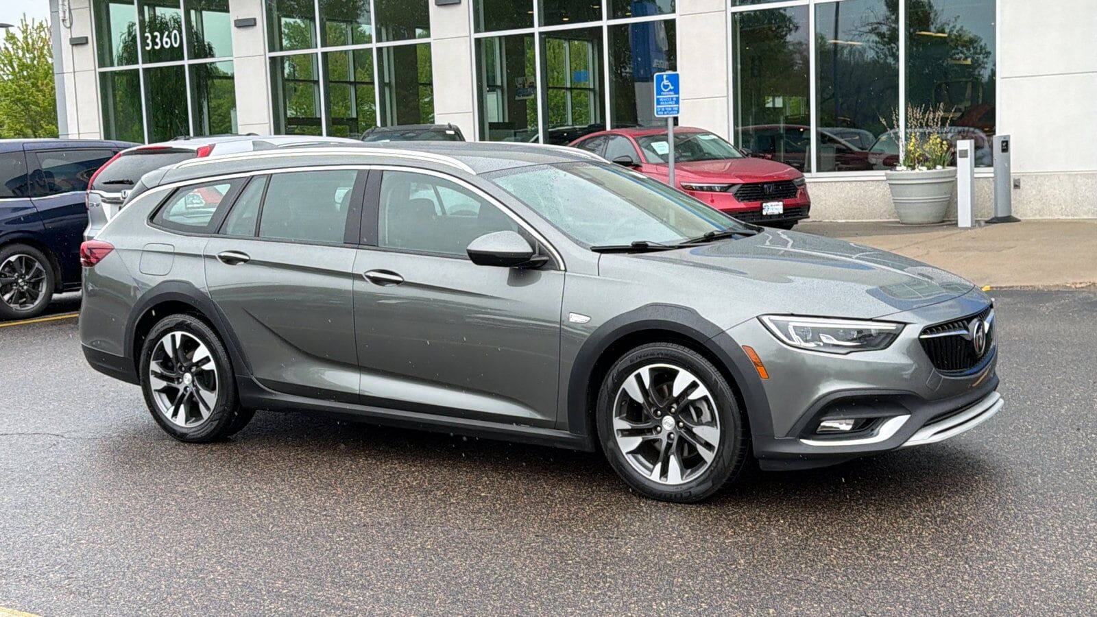 2019 BUICK Regal TourX