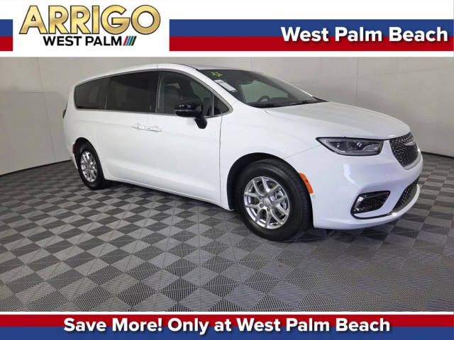 2026 CHRYSLER Pacifica