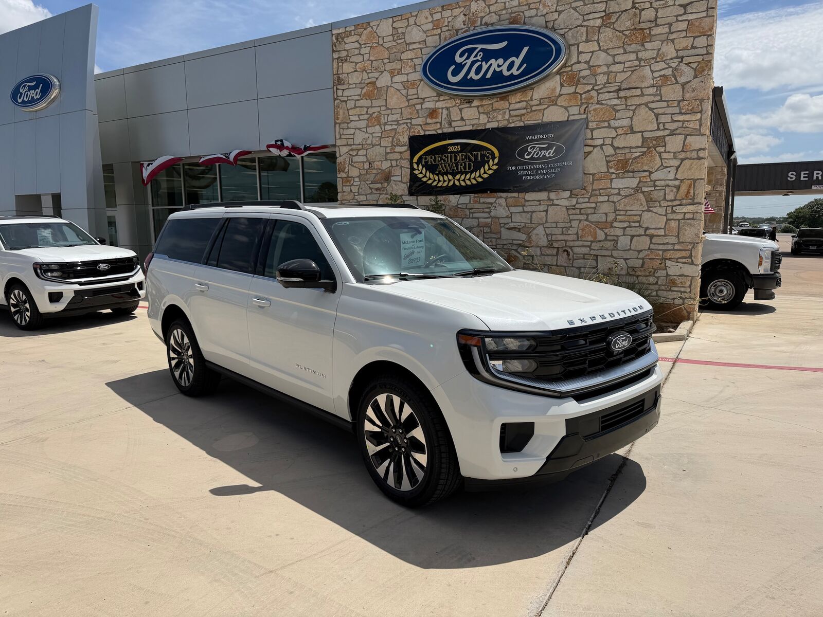 2027 FORD Expedition