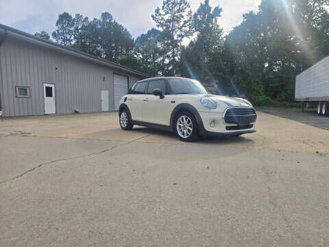 2017 MINI Cooper