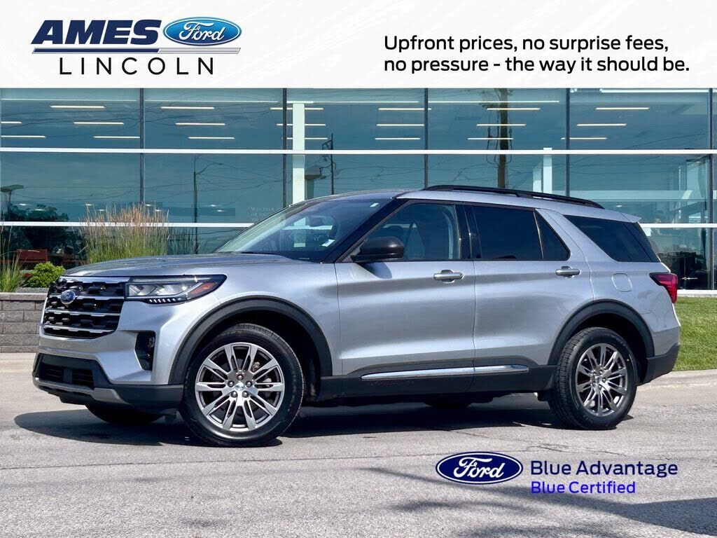 2025 FORD Explorer
