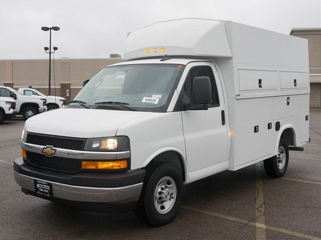 2025 CHEVROLET Express