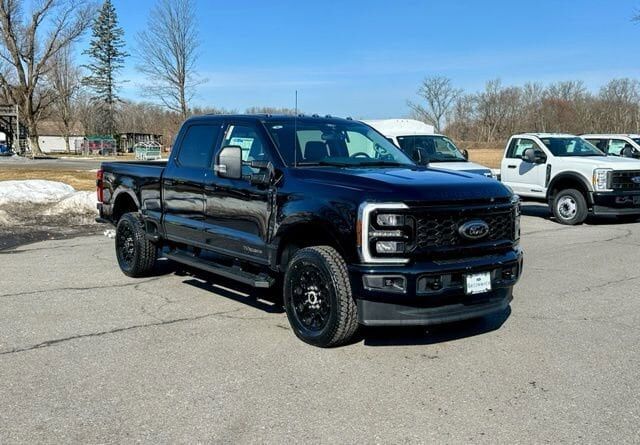 2025 FORD F-350