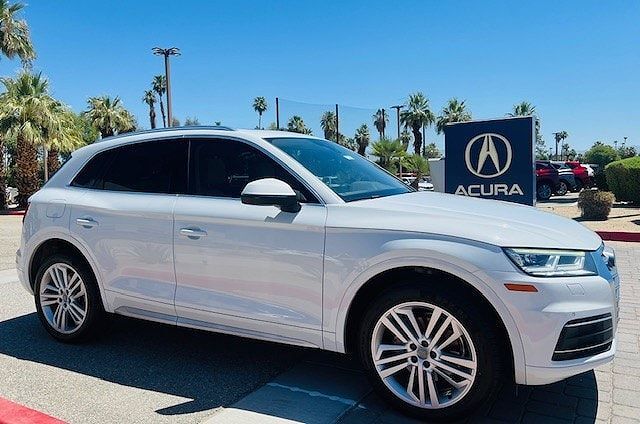 2020 AUDI Q5