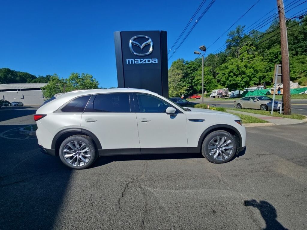 2026 MAZDA CX-90