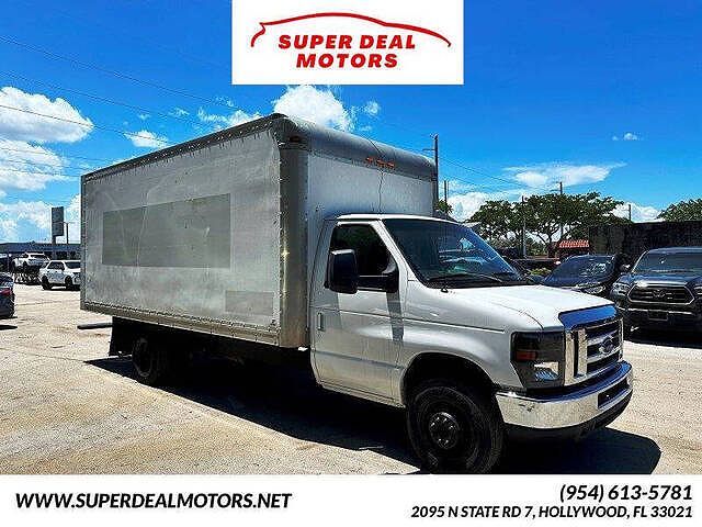 2016 FORD E-350