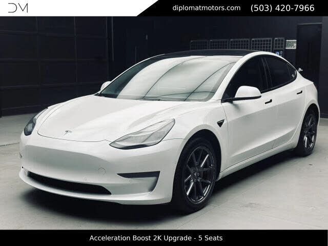 2022 TESLA Model 3