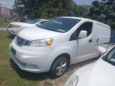 2015 NISSAN NV200