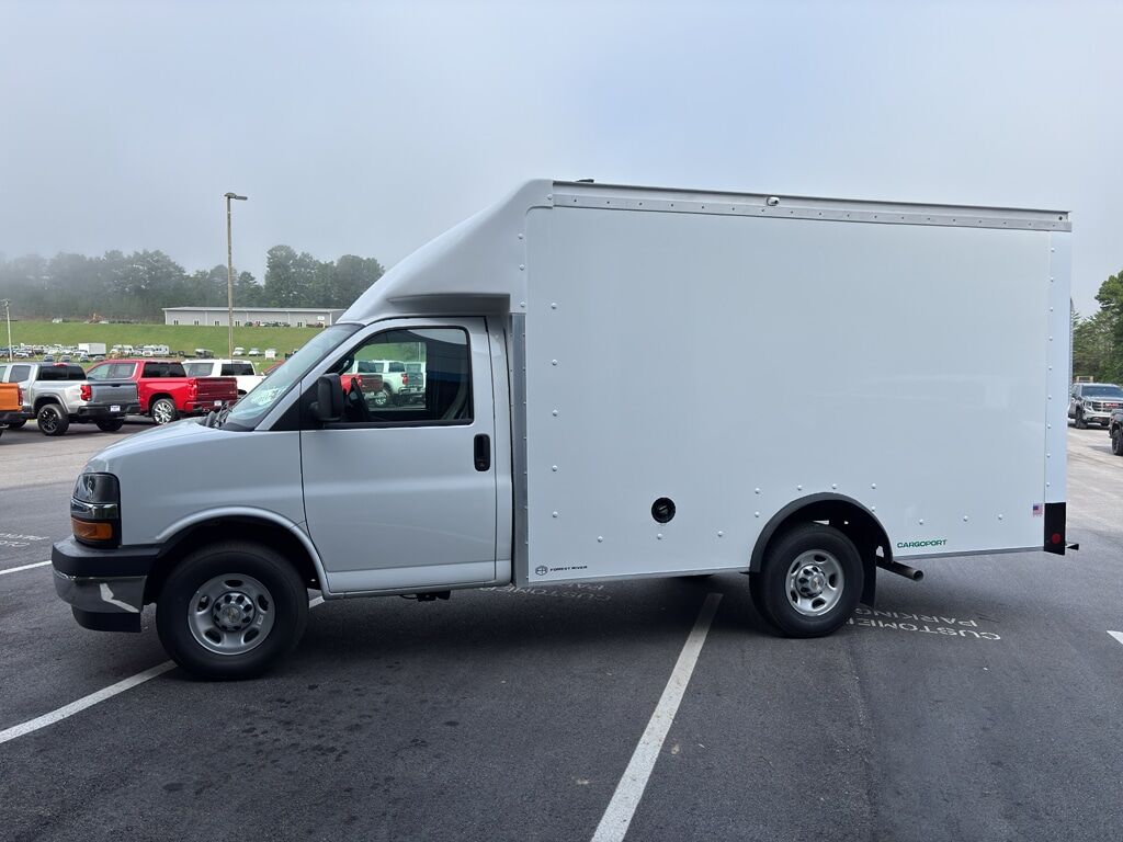 2025 CHEVROLET Express