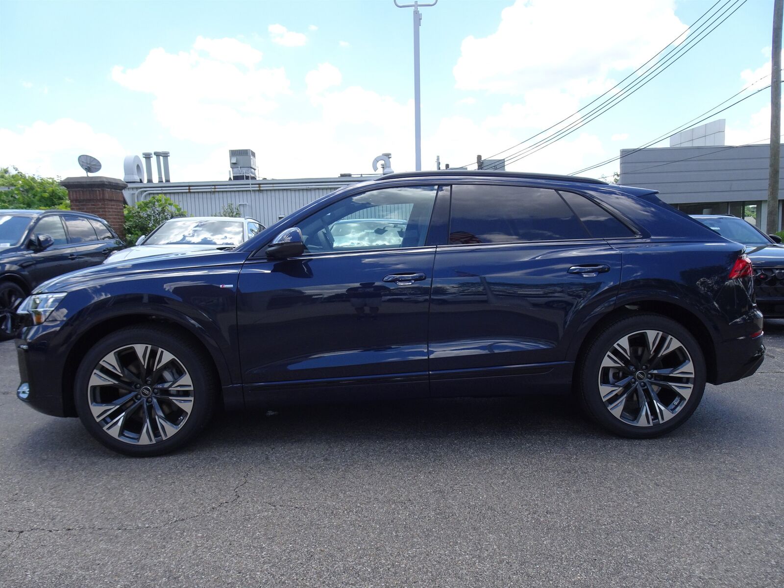 2026 Audi Q8