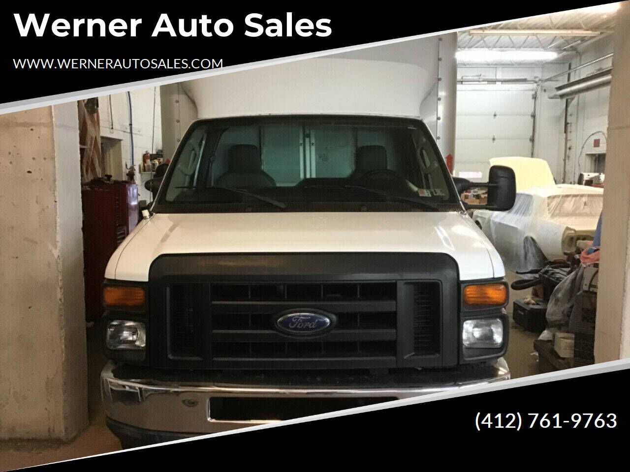 2012 FORD E-350