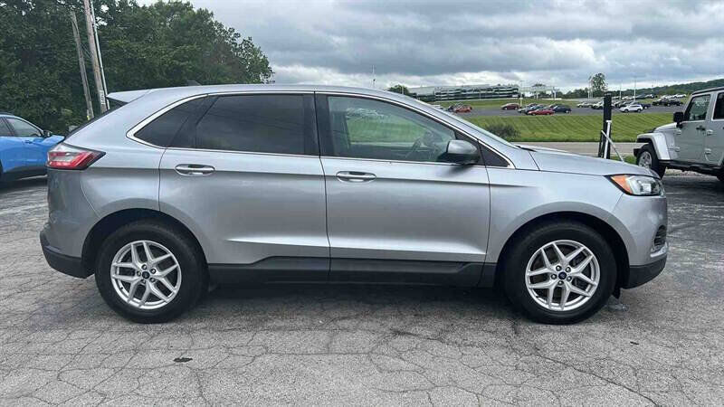 2021 FORD Edge