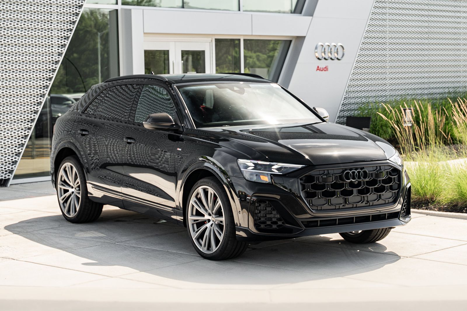 2026 Audi Q8