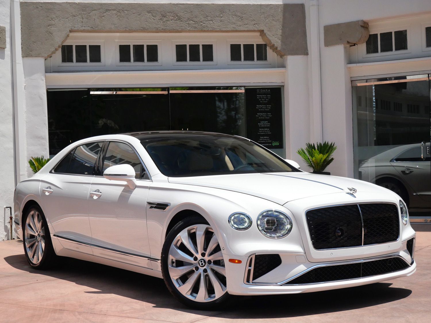 2026 BENTLEY Flying Spur