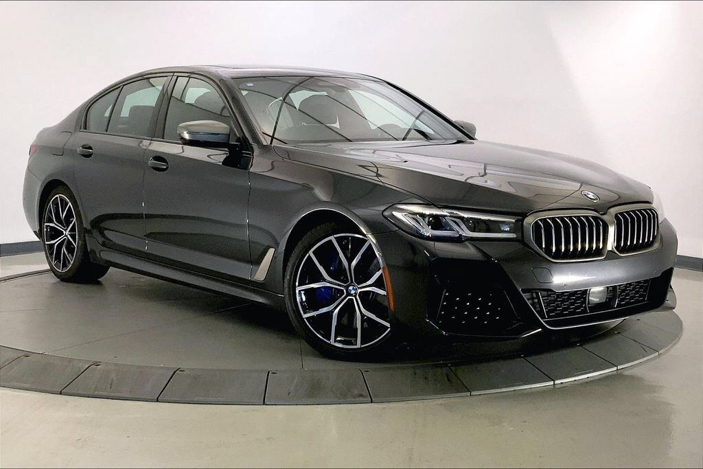 2022 BMW M5