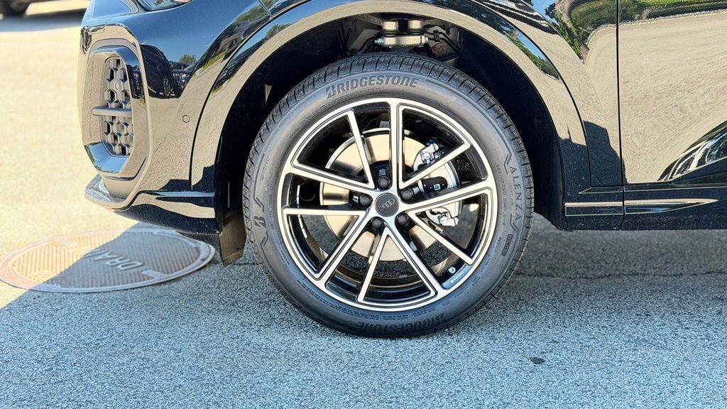 2026 Audi SQ5
