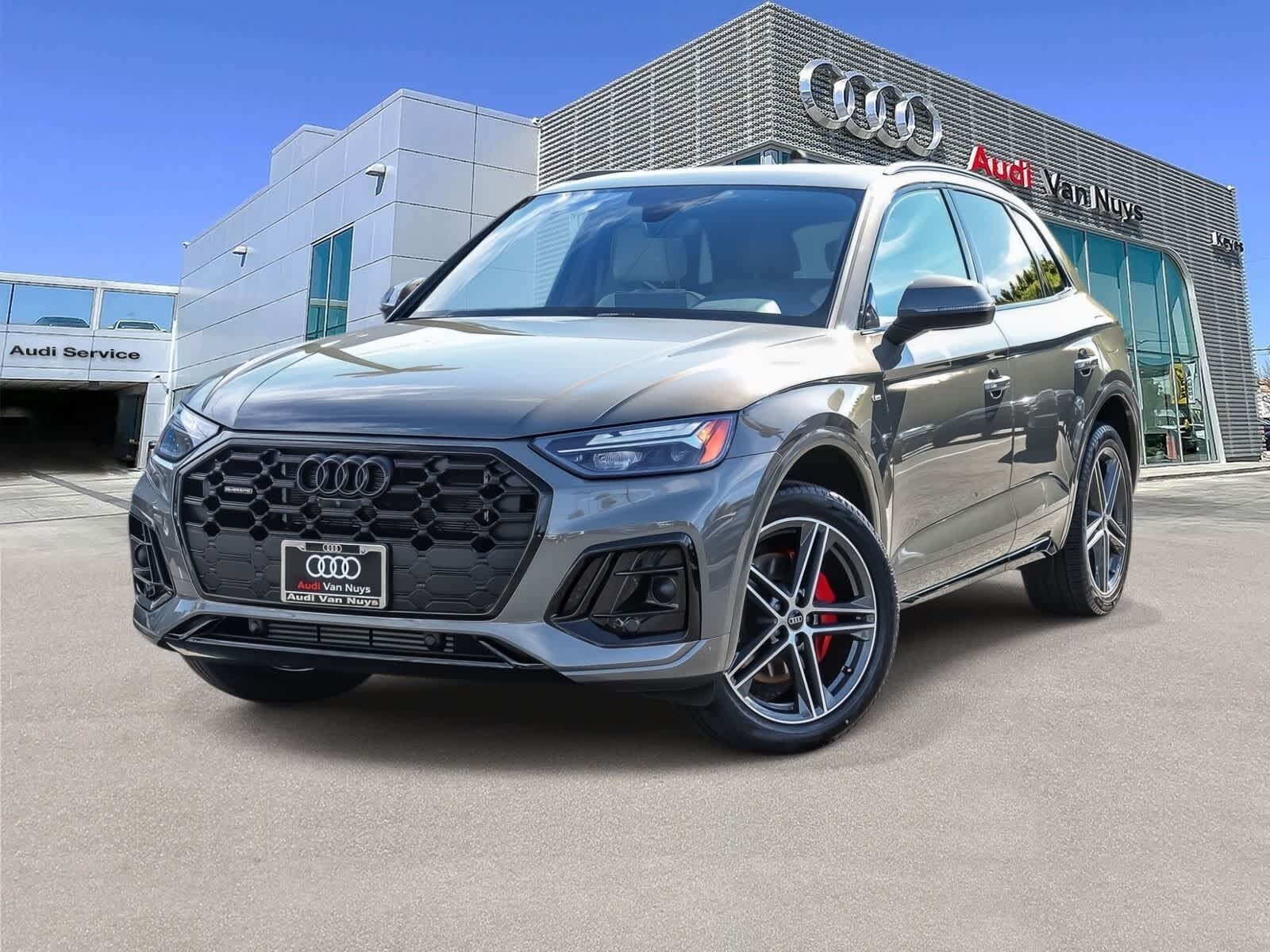 2024 AUDI Q5 e