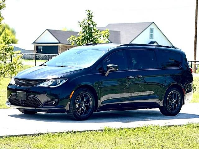 2018 CHRYSLER Pacifica