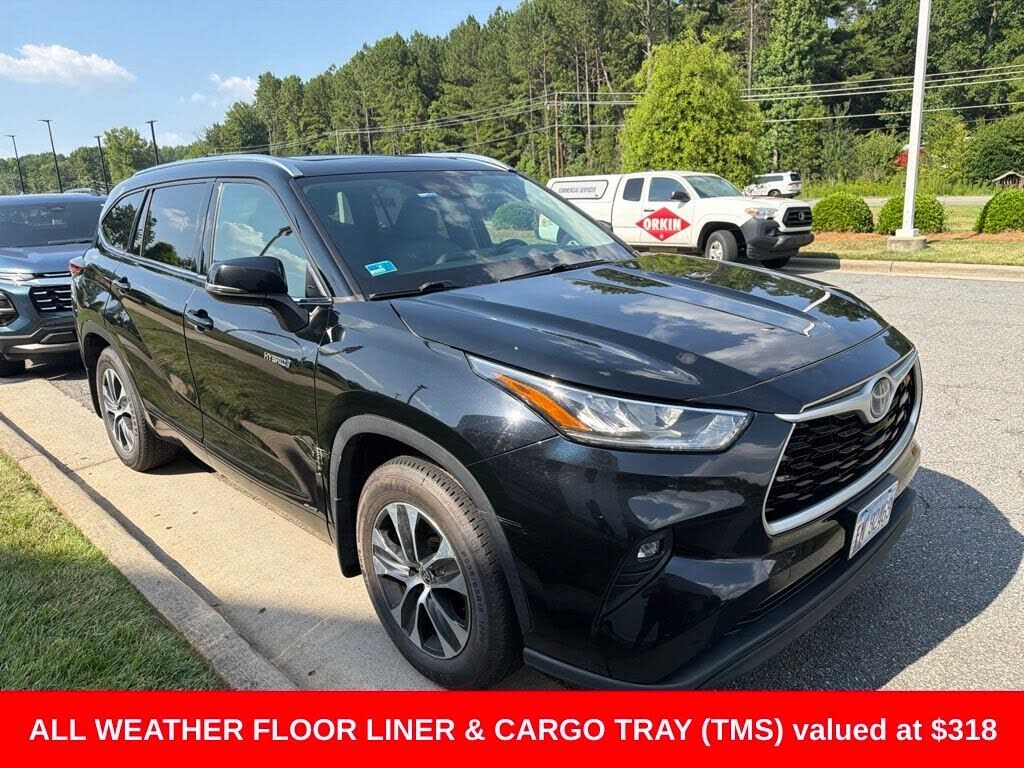 2020 TOYOTA Highlander