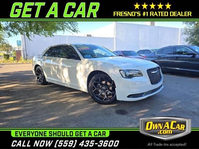 2019 CHRYSLER 300