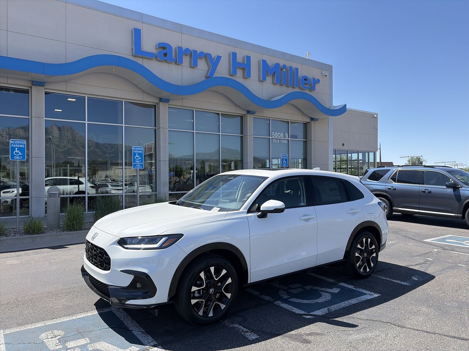 2027 HONDA HR-V