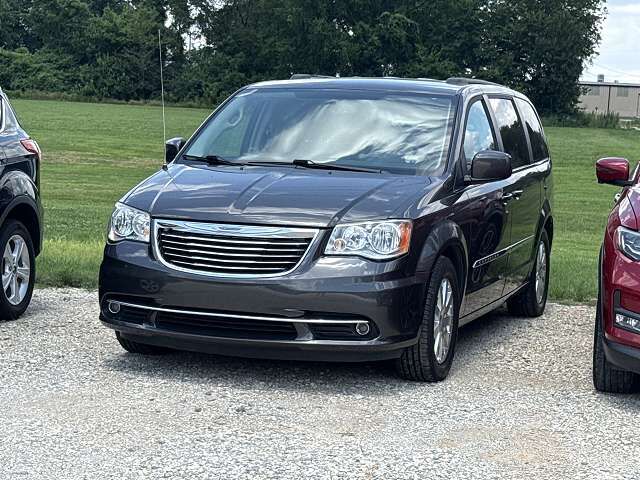 2016 CHRYSLER Town and Country