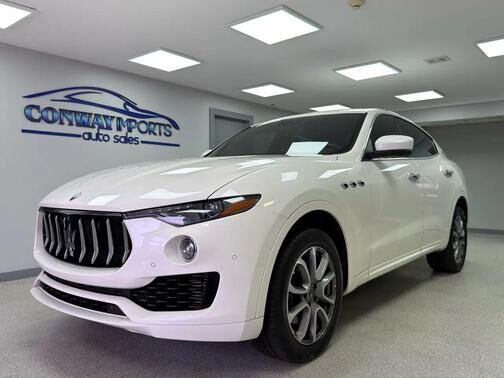 2020 MASERATI Levante