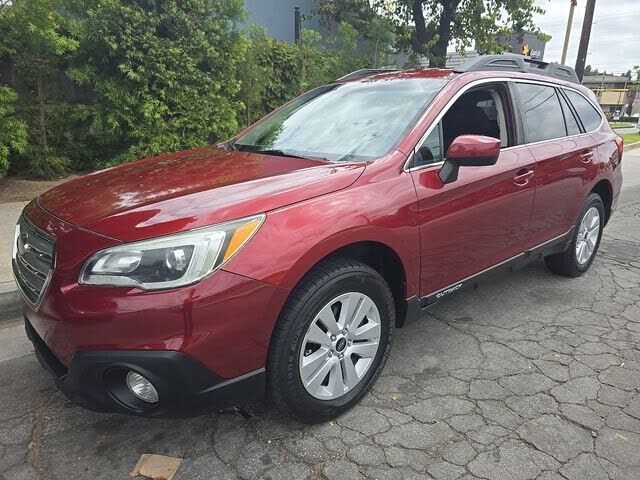 2017 SUBARU Outback