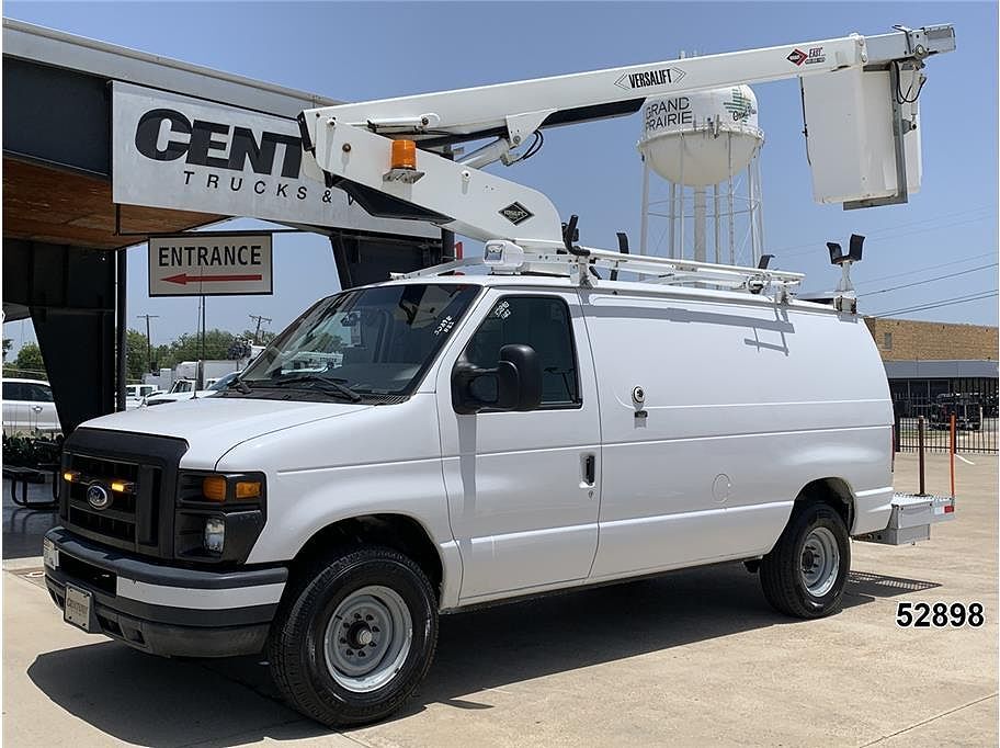 2014 FORD E-350