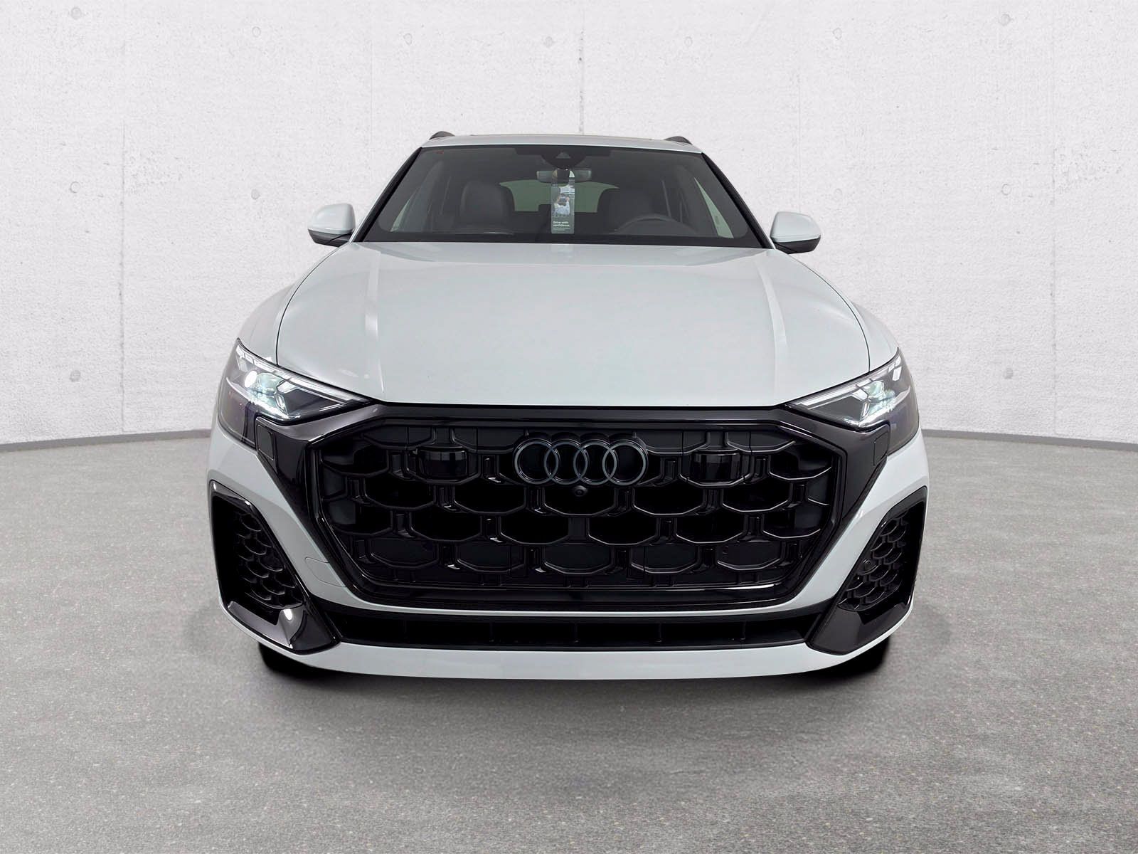 2026 Audi Q8