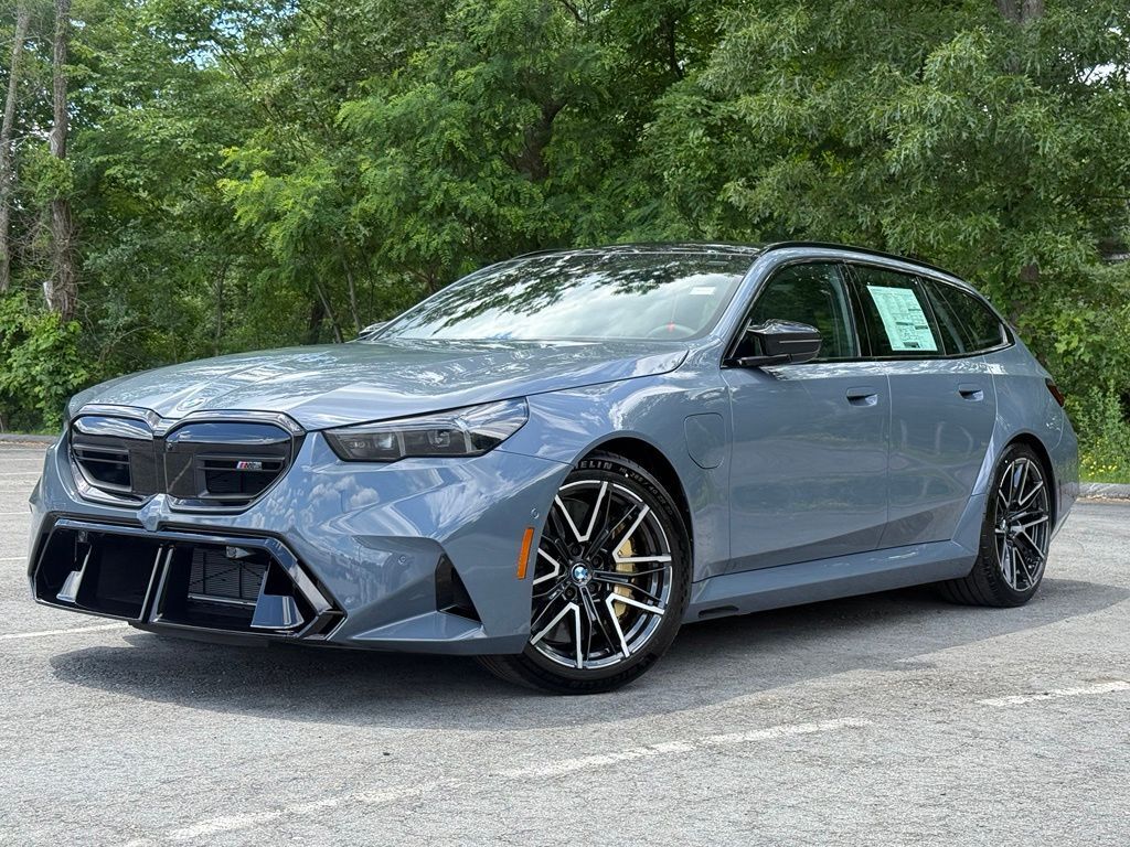 2027 BMW M5