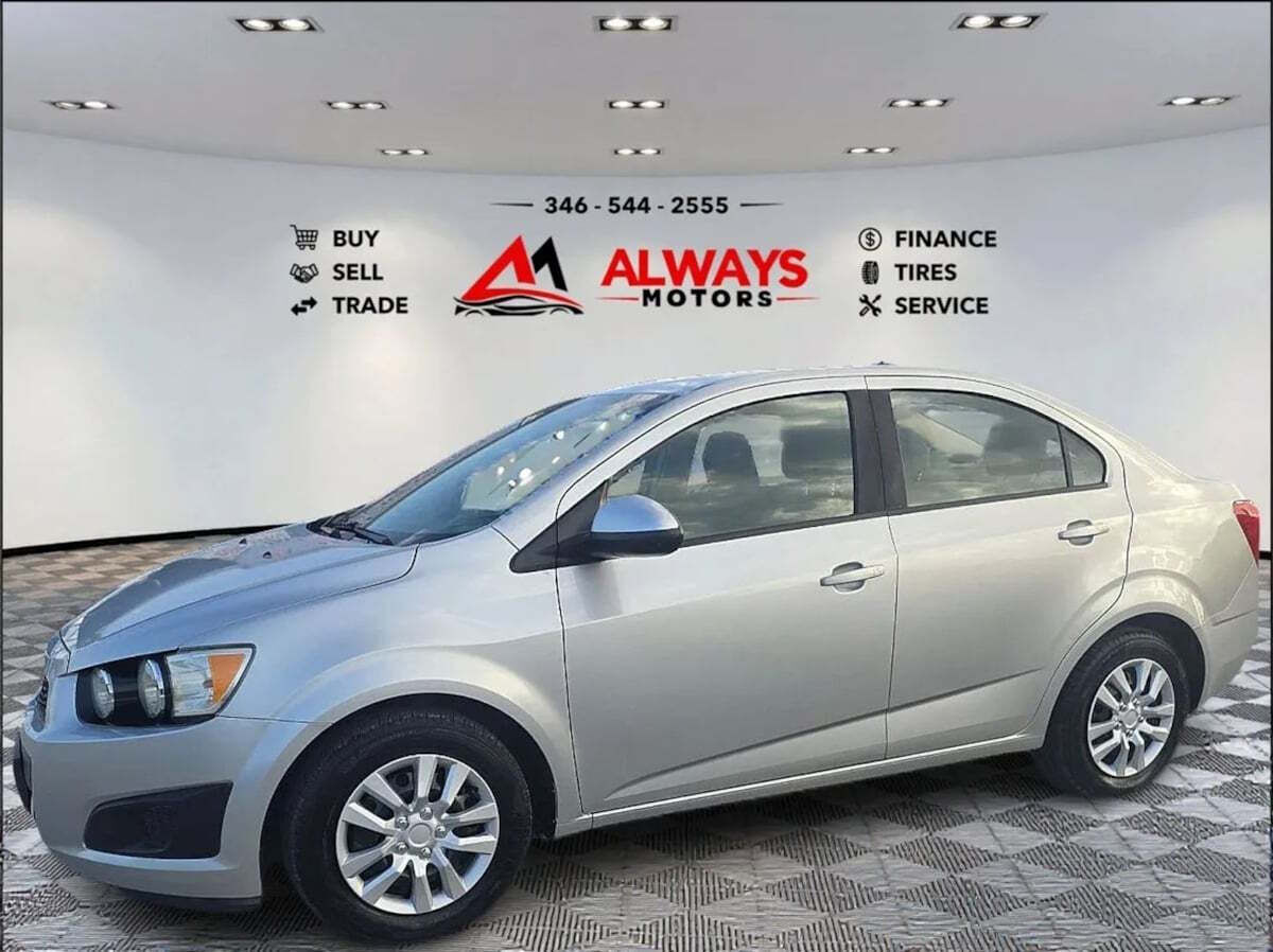 2013 CHEVROLET Sonic