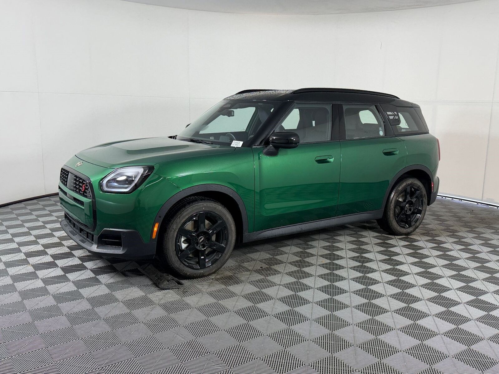2027 MINI Countryman
