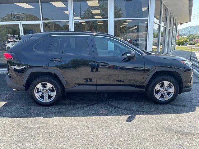 2022 TOYOTA RAV4
