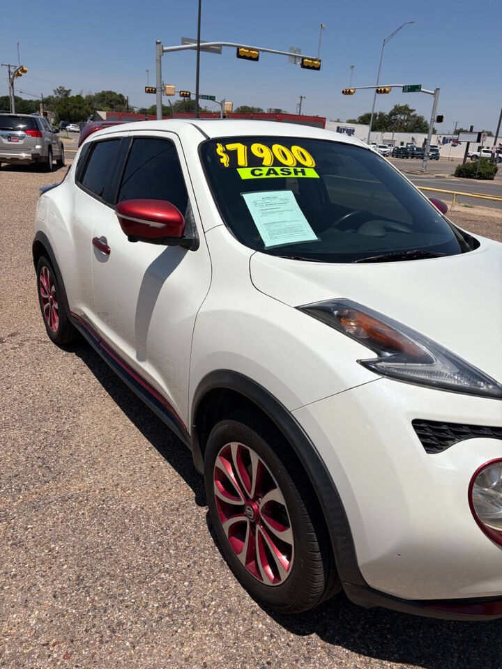 2015 NISSAN Juke