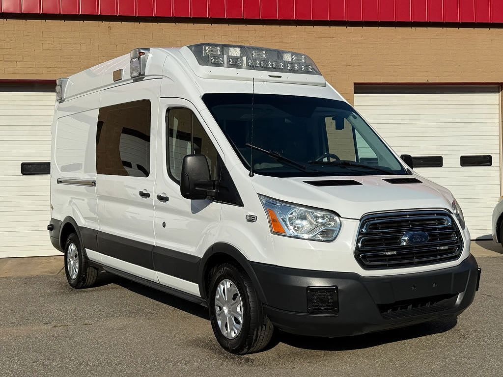 2015 FORD Transit