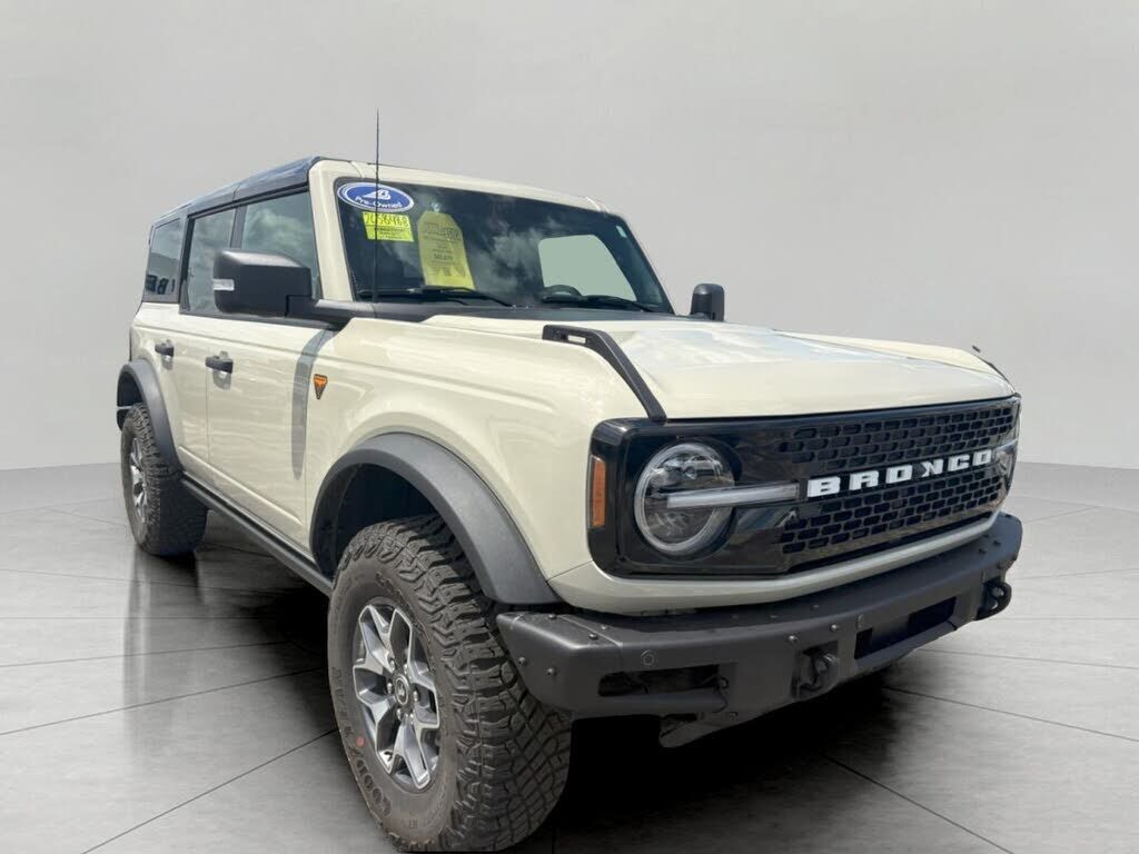2025 FORD Bronco