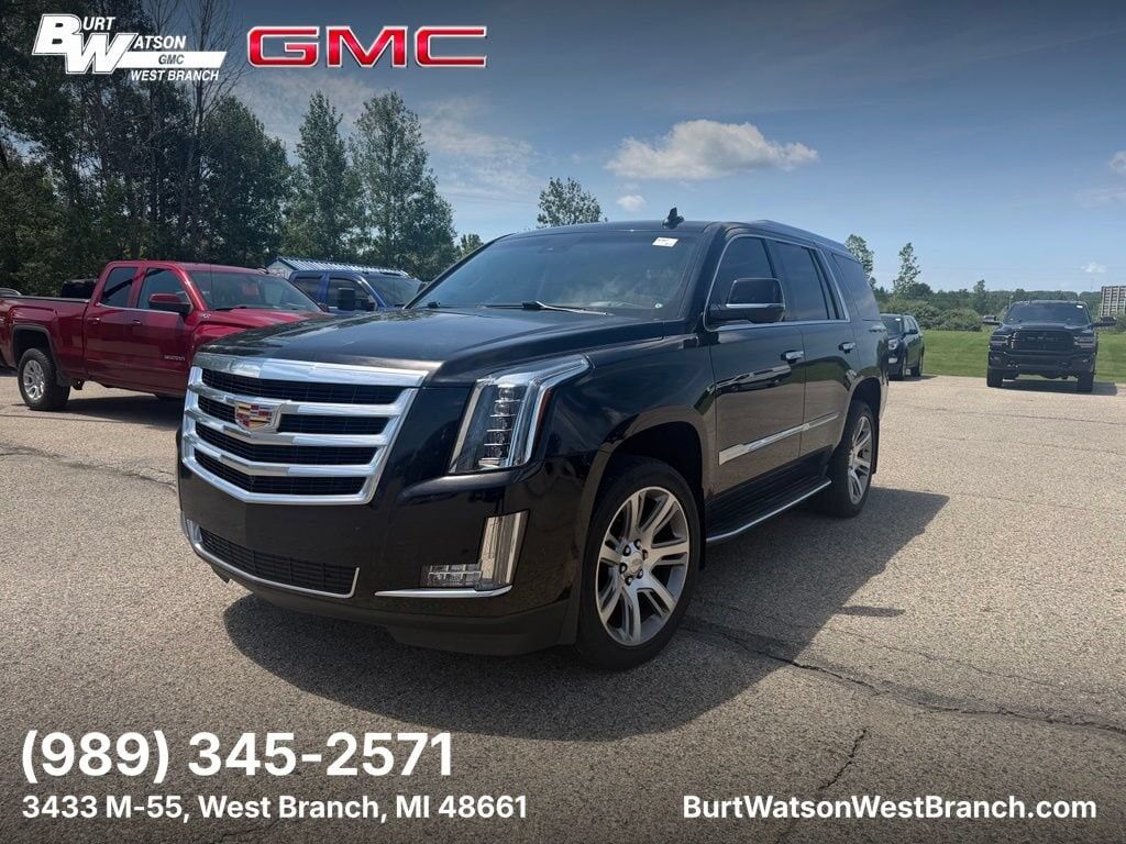 2017 CADILLAC Escalade