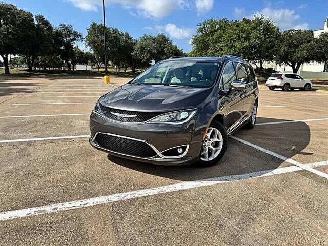 2020 CHRYSLER Pacifica